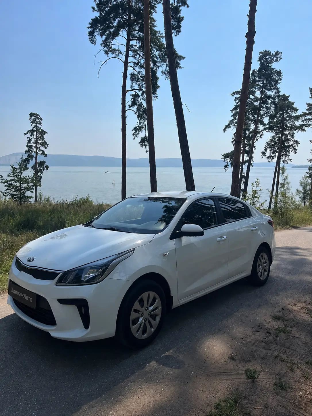 Kia Rio 2020 года для аренды в ЭкипажАвто