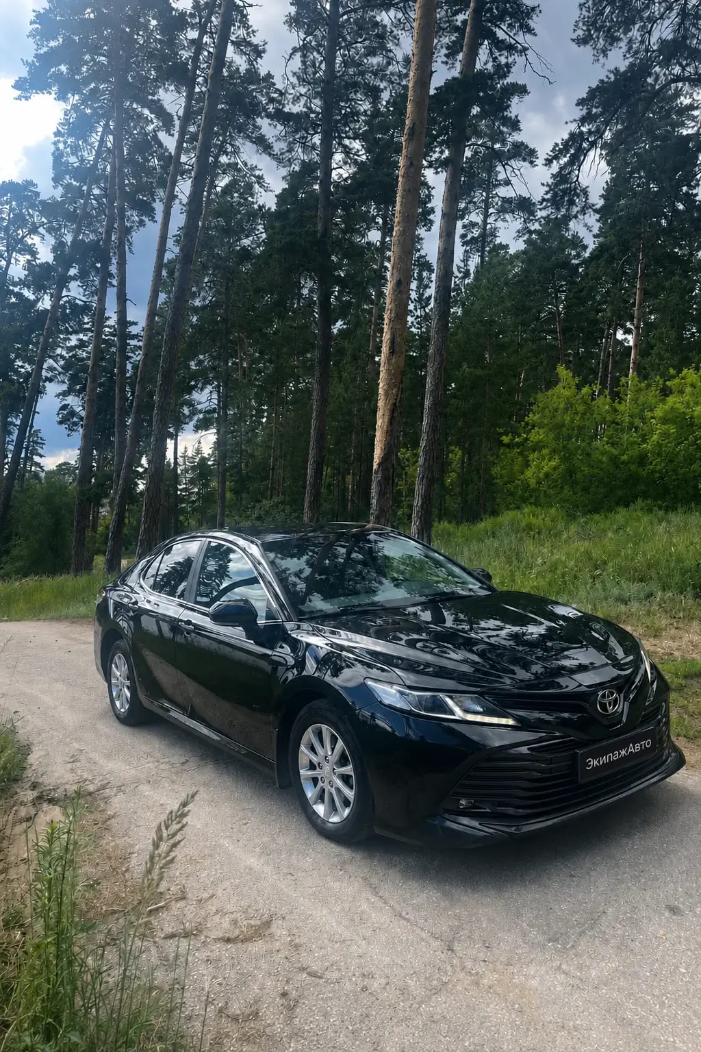 Toyota Camry 2022 года, вид сбоку
