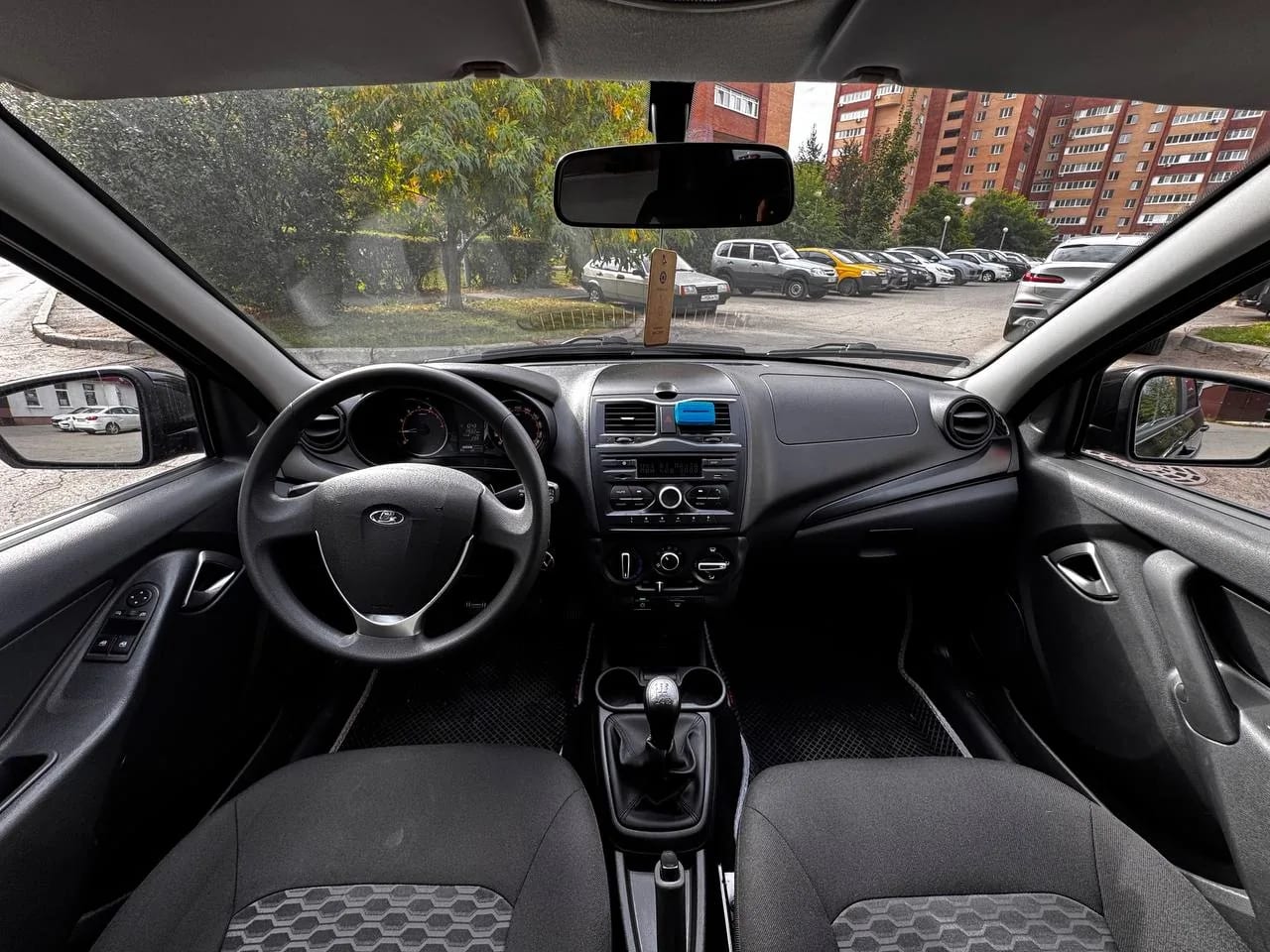 Салон Lada Granta FL 2024 года